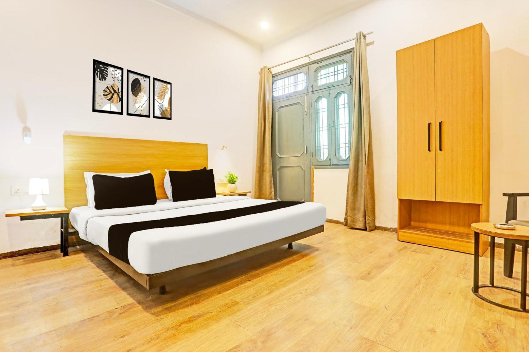 לקנאו Super Townhouse Vijay Khand Gomti Nagar מראה חיצוני תמונה