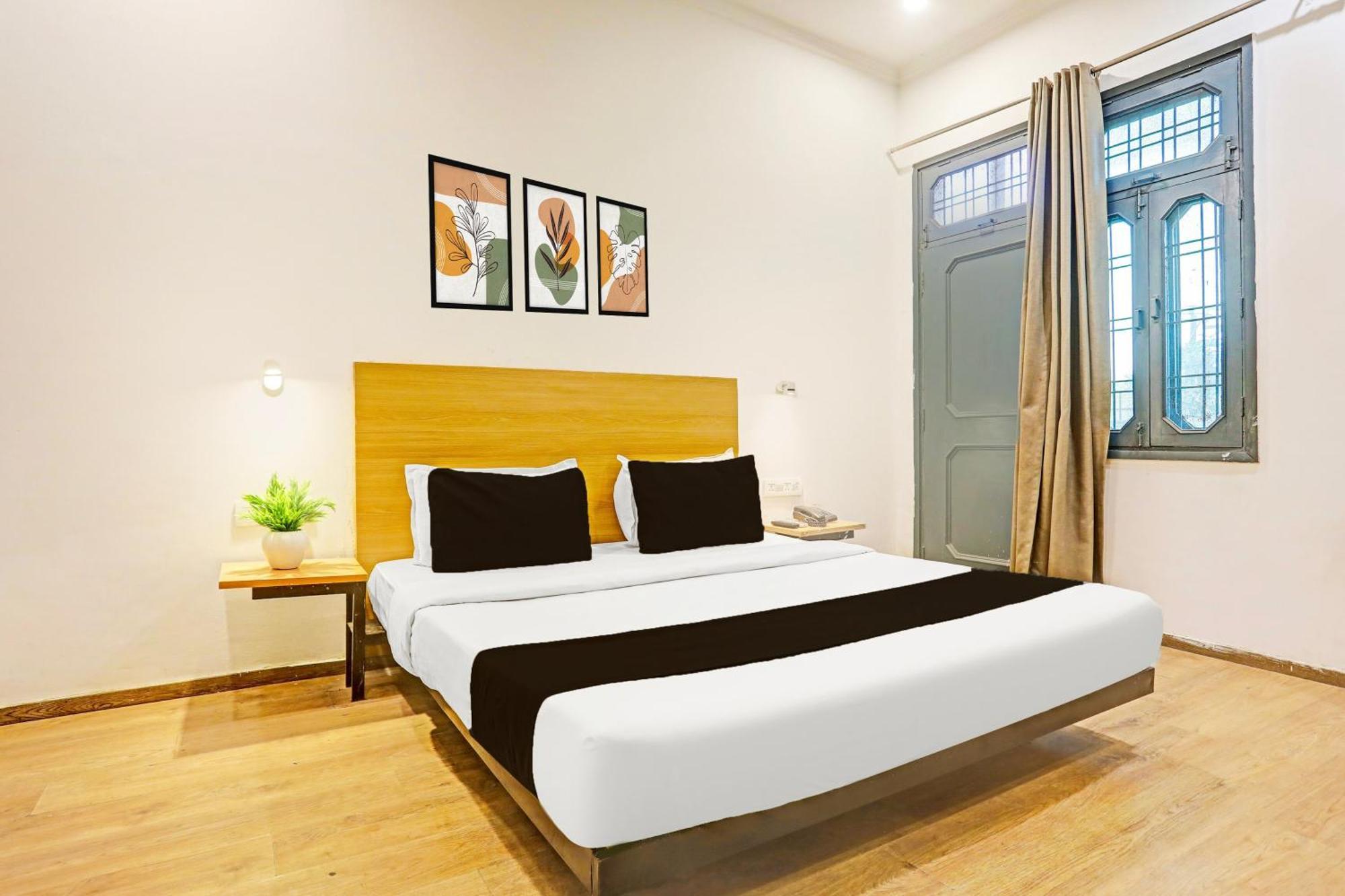 לקנאו Super Townhouse Vijay Khand Gomti Nagar מראה חיצוני תמונה