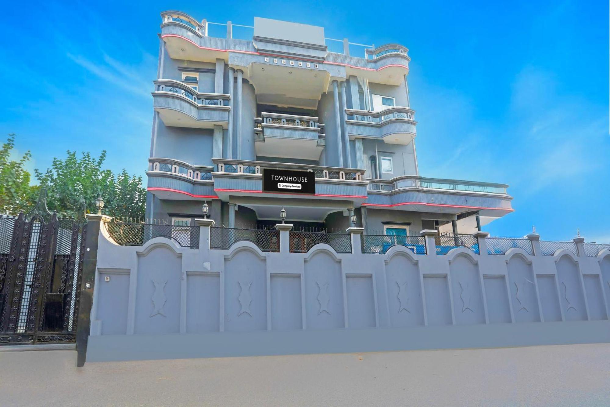 לקנאו Super Townhouse Vijay Khand Gomti Nagar מראה חיצוני תמונה